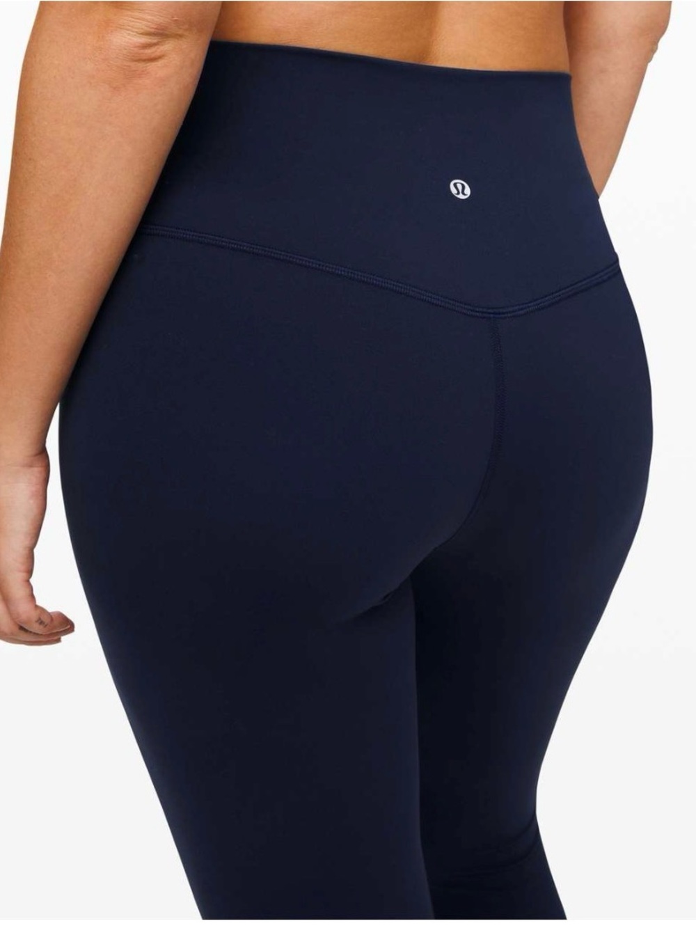 Lululemon Align Pant 25"
True Navy✨
